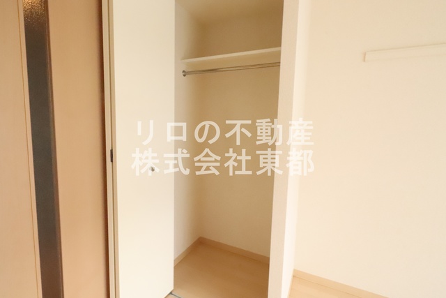 収納　※上階の写真です