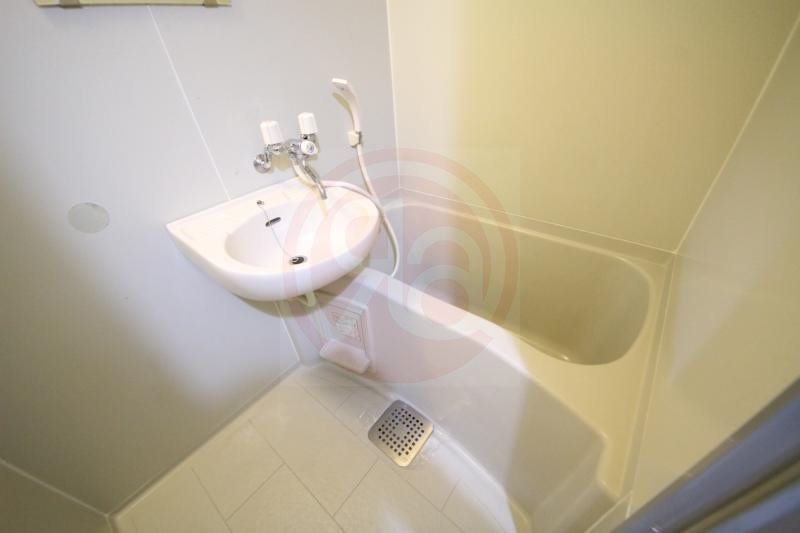 バス・シャワールーム　きれいなお風呂です