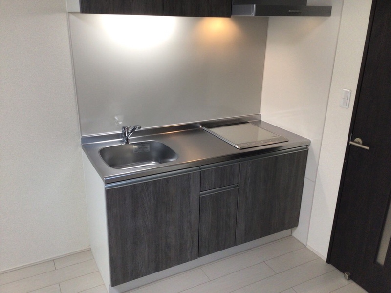 キッチン　IHコンロ付で火を使わず安心です