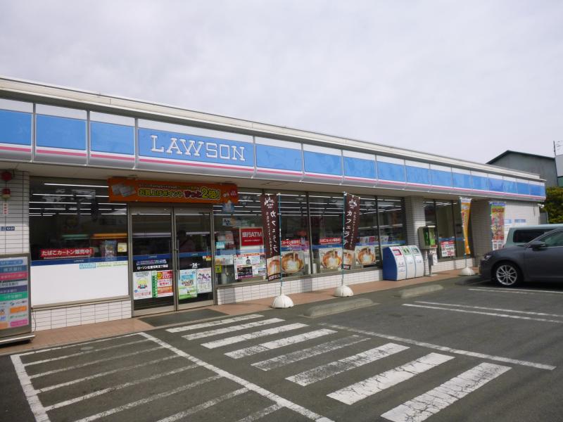 コンビニ　ローソン 辻堂元町五丁目店（コンビニ）まで282m