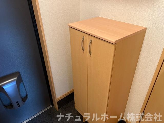 玄関　下駄箱