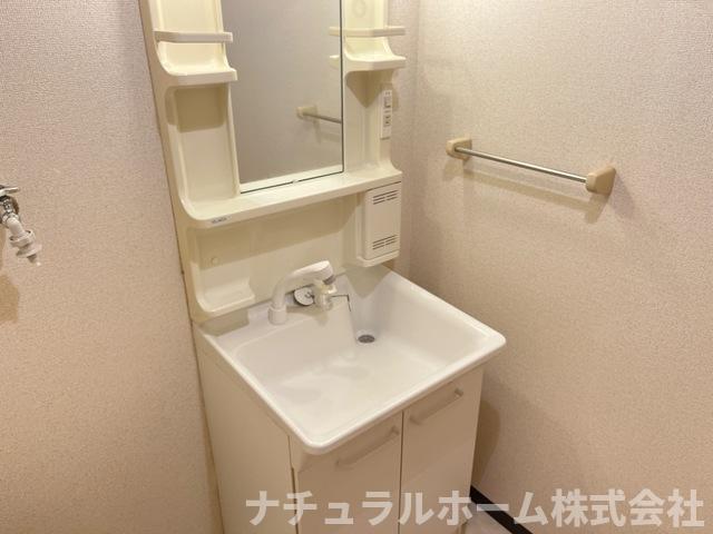 洗面設備　洗髪洗面化粧台