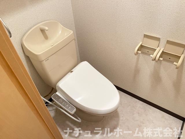 トイレ　シャワー付トイレ