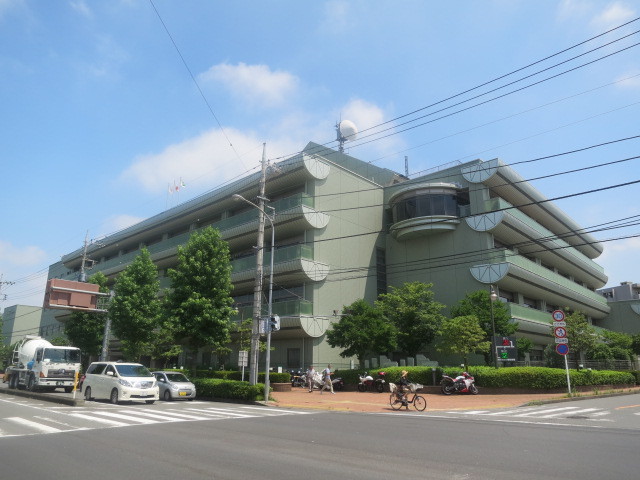 役所　横浜市青葉区役所（役所）まで1926m