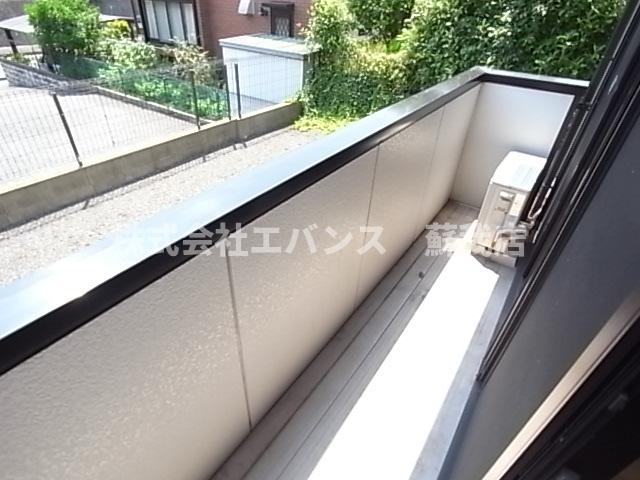 バルコニー　開放的で明るい空間を演出してくれるバルコニーです