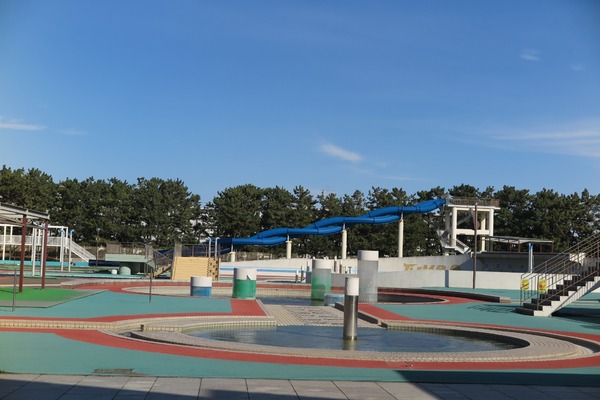 公園　辻堂海浜公園1（公園）まで688m