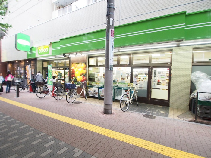 スーパー　コープみらい桜台駅前店（スーパー）まで451m