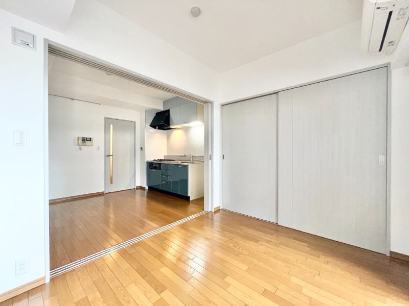 その他部屋・スペース　バルコニー側から見たお部屋♪