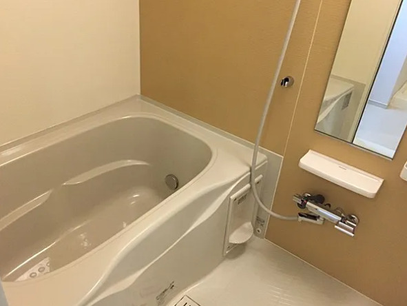 バス・シャワールーム　別部屋の画像を使用しております。