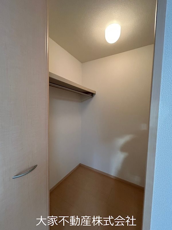 収納　※入居中につきイメージ。現況優先
