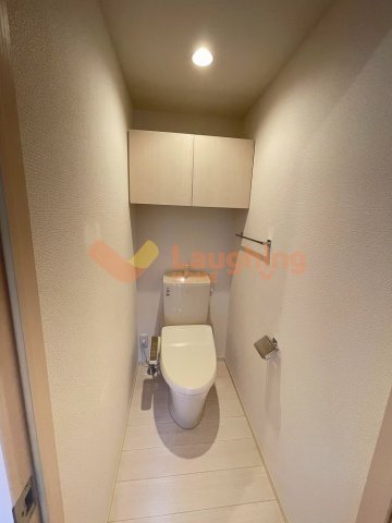 トイレ　同建物の別のお部屋の写真です