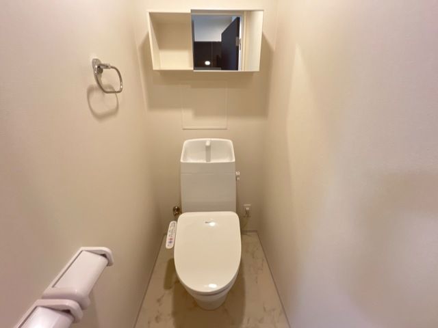 トイレ　コンパクトで使いやすいトイレです