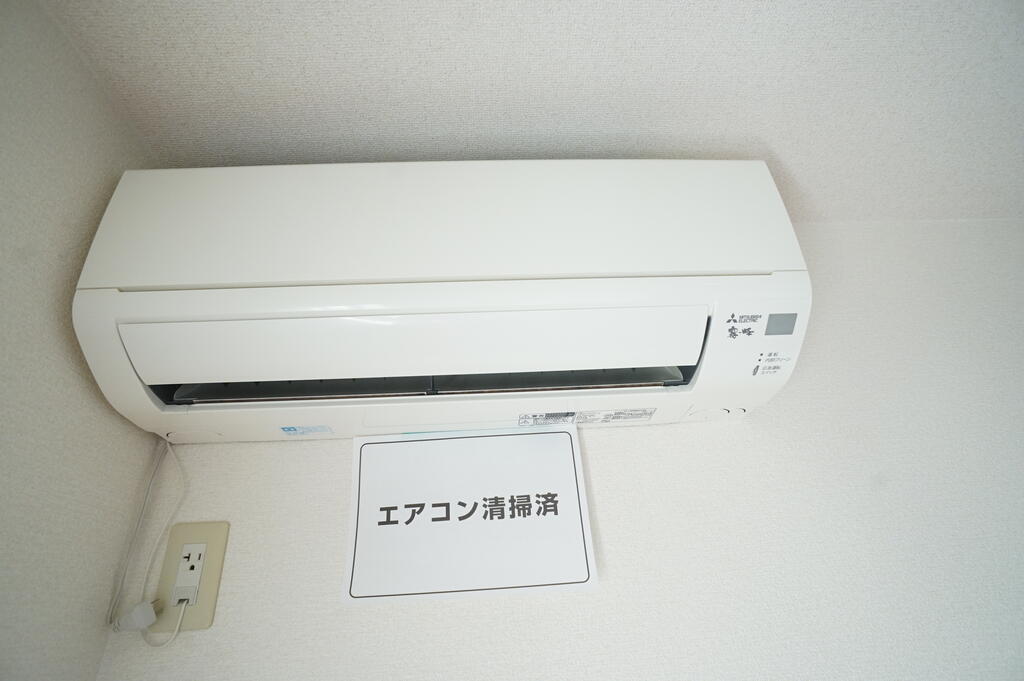 その他設備　エアコン1台つき。退去前につき前回募集時の写真です。現況優先