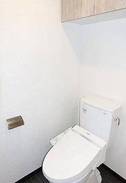 トイレ　同タイプ部屋　参考写真です