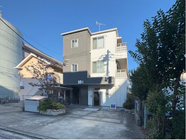建物外観　積水ハウス施工の賃貸住宅シャーメゾン