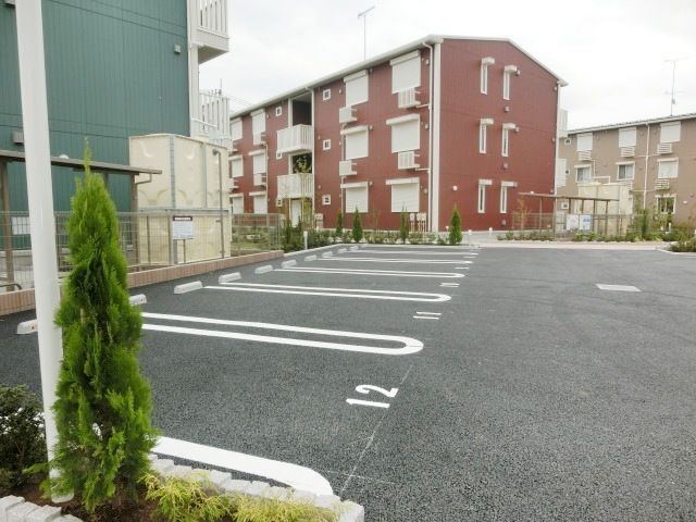 駐車場　敷地内に駐車場があります