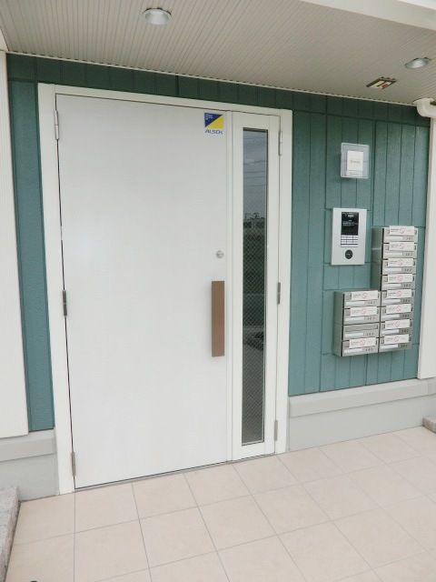 セキュリティ　安心のオートロック付き