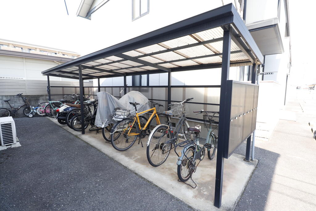 その他共有部分　駐輪場♪