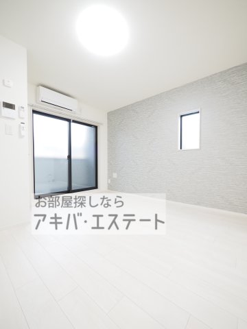 居室・リビング　同一仕様写真