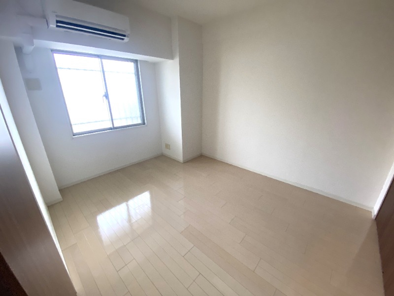 その他　白を基調にした明るいお部屋です。