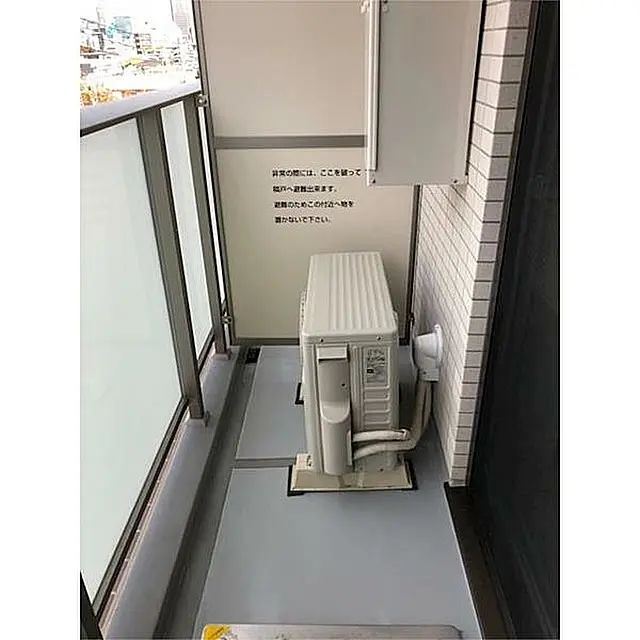 バルコニー