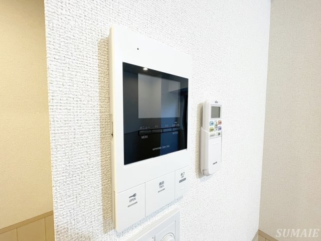 セキュリティ　モニター付きインターホンです