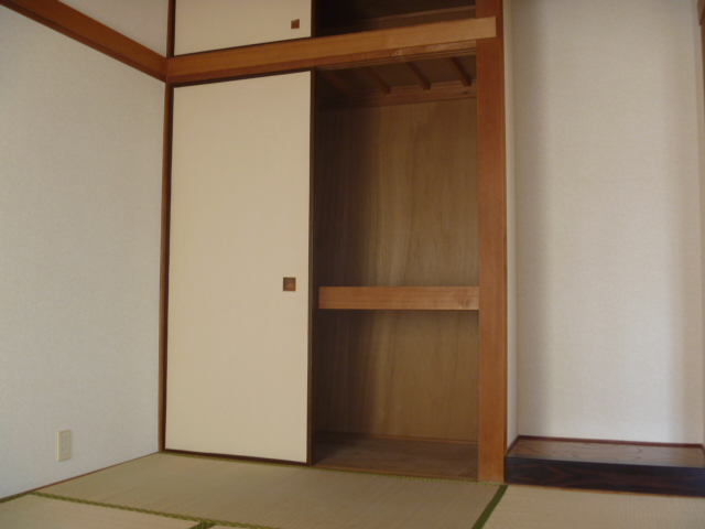 収納　洋室に変更になっています