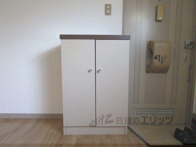 その他設備　下駄箱