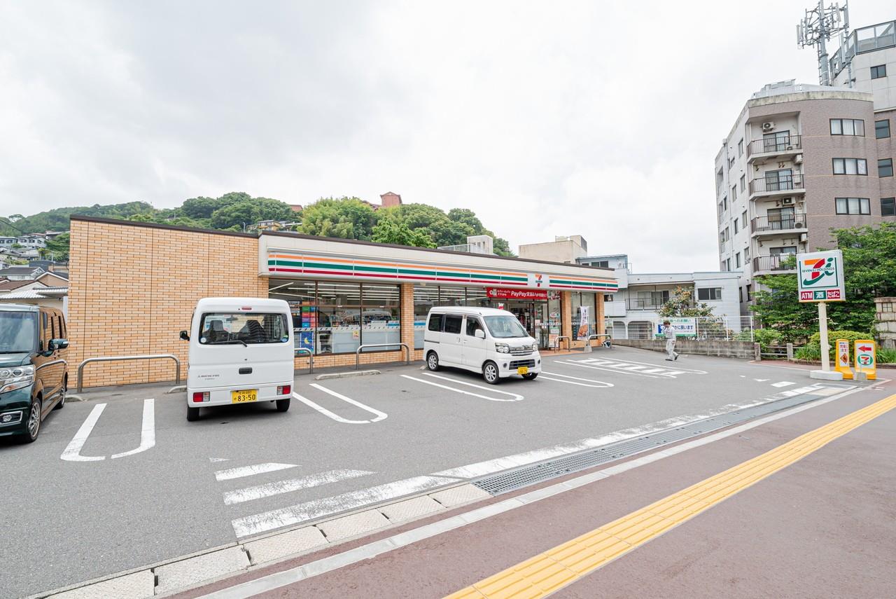 コンビニ　セブンイレブン長崎中川1丁目店（コンビニ）まで416m