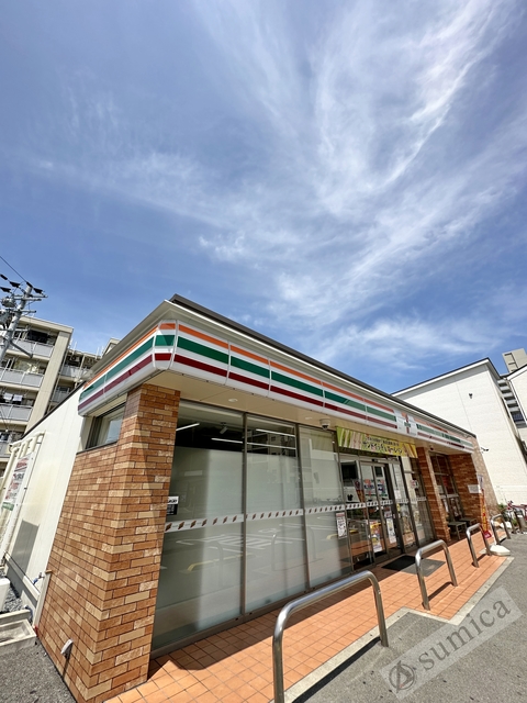 コンビニ　セブンイレブン東大阪中野1丁目店（コンビニ）まで589m