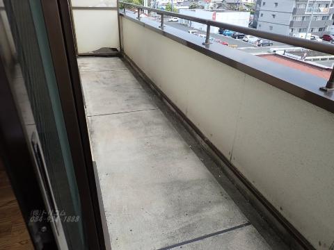 バルコニー　ベランダ