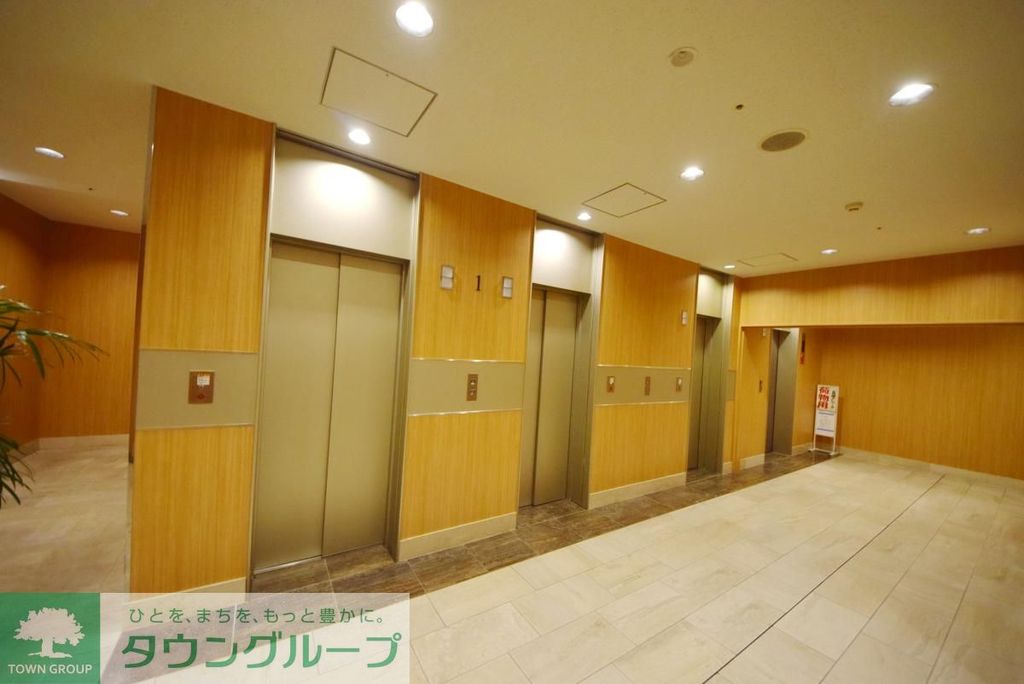 その他　エレベーター