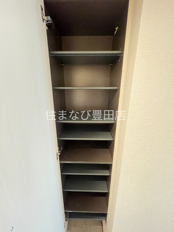 収納　同型別部屋写真