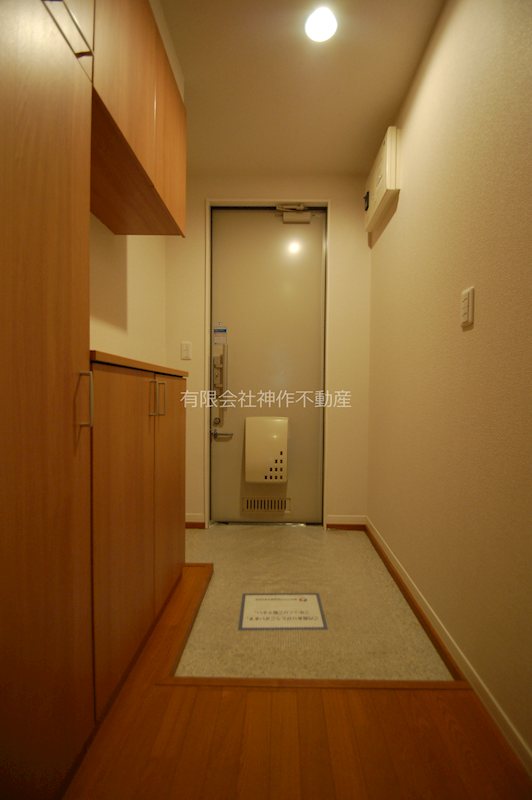 玄関　※類似間取り画像となります