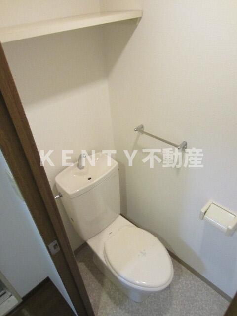 トイレ　落ち着いたトイレです