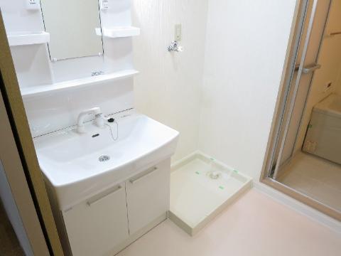 洗面設備　洗髪洗面化粧台