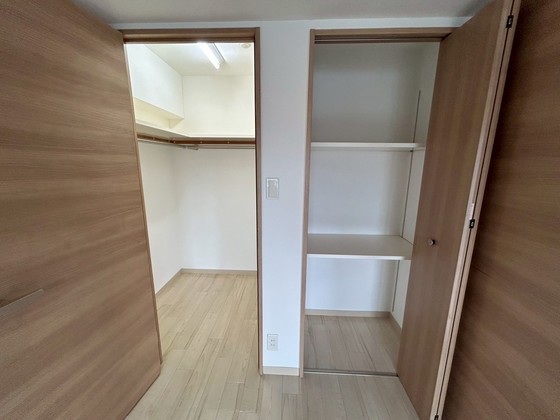 収納　※別部屋の写真です
