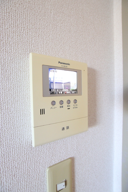 セキュリティ　来客時も安心のＴＶモニターホン付き
