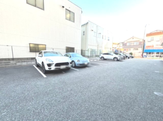 駐車場　詳細は、RISUMO江坂本店までお問合せください♪