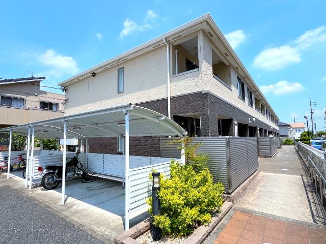 建物外観　外観写真（昼）
