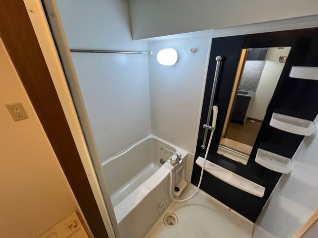 バス・シャワールーム　他の部屋の写真