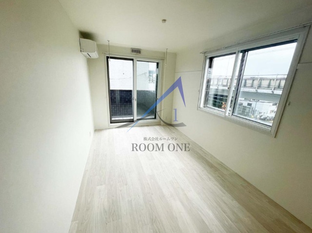 居室・リビング　洋室のお部屋です。