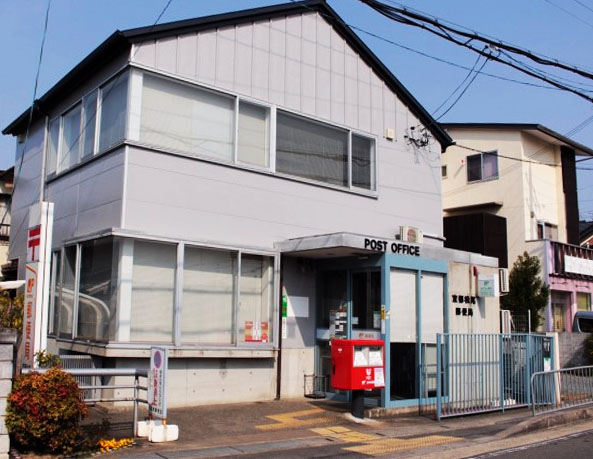 郵便局　京都松尾郵便局（郵便局）まで703m