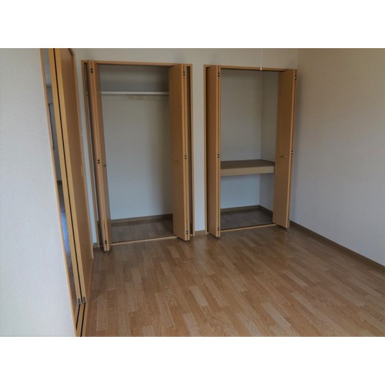 収納　※写真は違う部屋のものです
