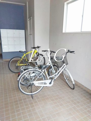 その他共有部分　駐輪場です。