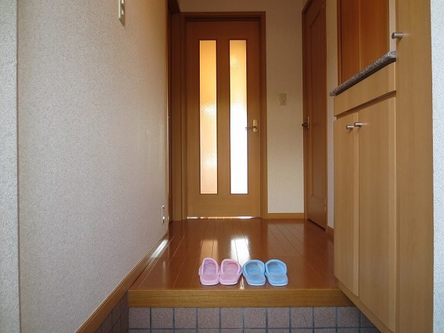 玄関　シンプルで使いやすい玄関です