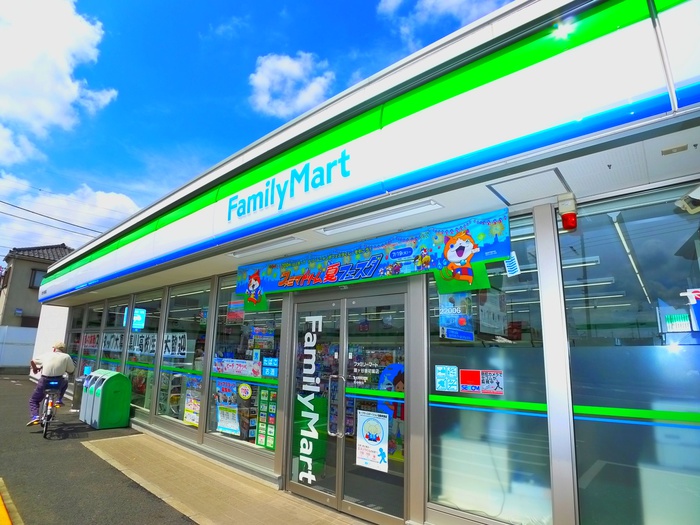 コンビニ　ファミリーマート　南初富６丁目（コンビニ）まで30m