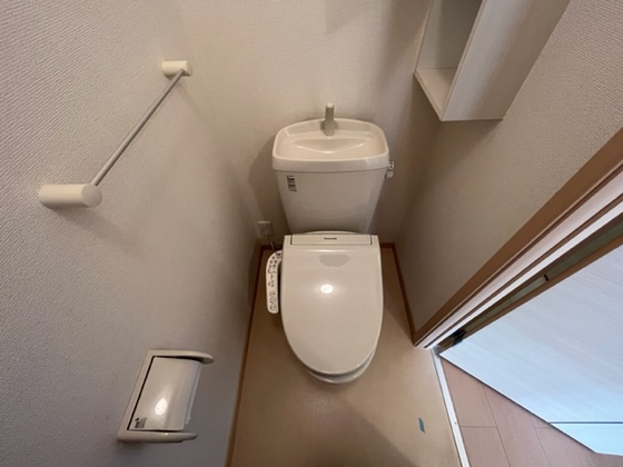 トイレ　※別部屋の写真です