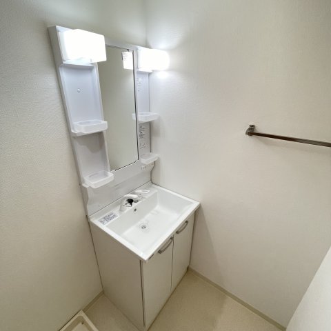 洗面設備　同仕様タイプです