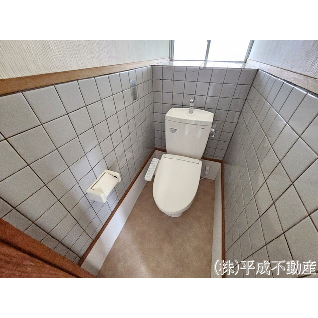 日向ハイツのトイレ写真